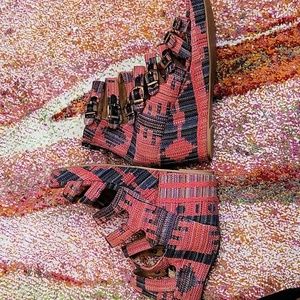 Jeffrey campbell platform sandals